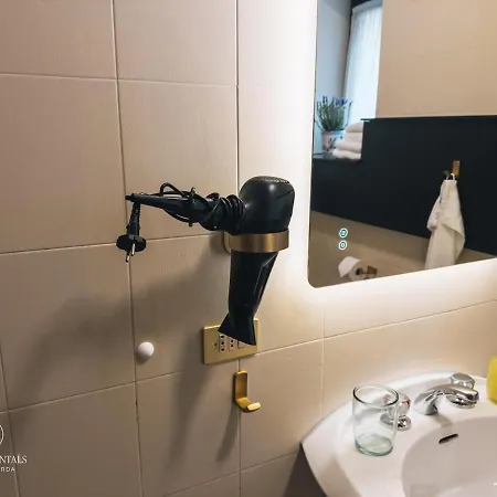 Apartman Rr - Casa Aquilani - Lakeview - Pool - Breakfast